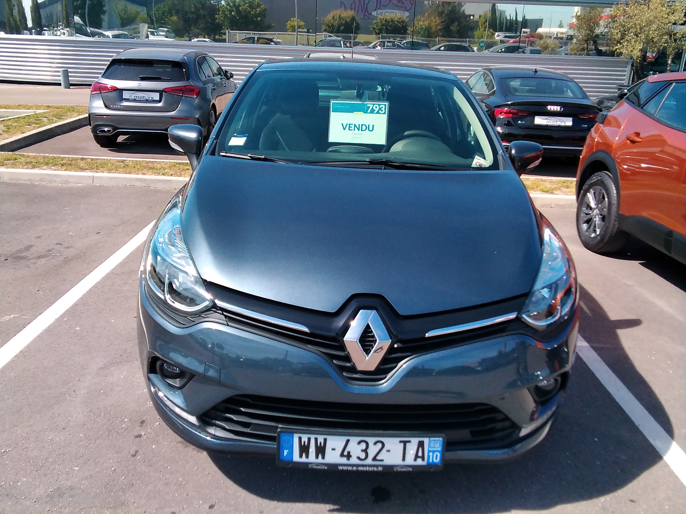 Avis-mandataire-auto-Emotors-Renault-Clio-Zen-tce-90-plus-gps-plus-cartographie-france.