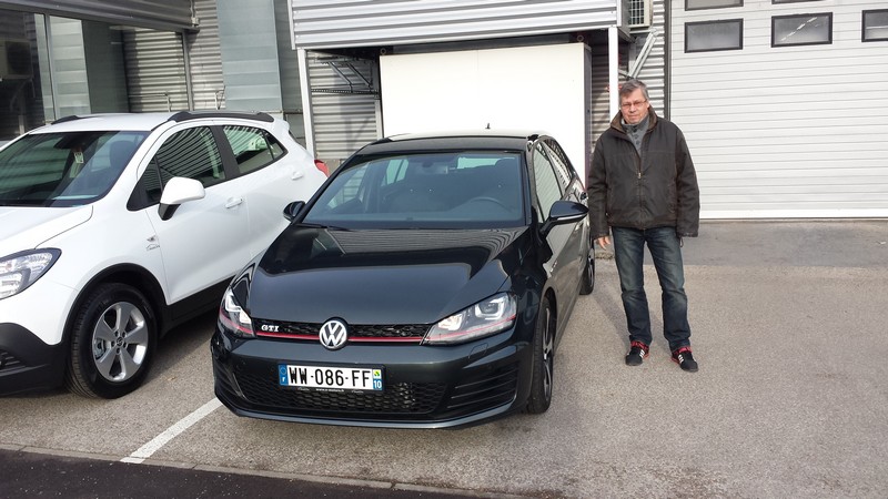 Avis-mandataire-auto-Emotors--Volkswagen-golf-2-0-tsi-220-gti-5p-.