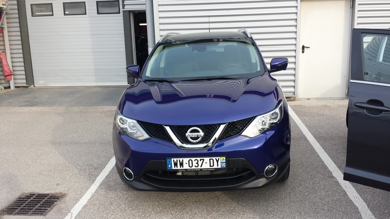 Avis-mandataire-auto-Emotors--Nissan-qashqai-connect-edition-dig-t-115-4x2-plus-toit-vitr-.