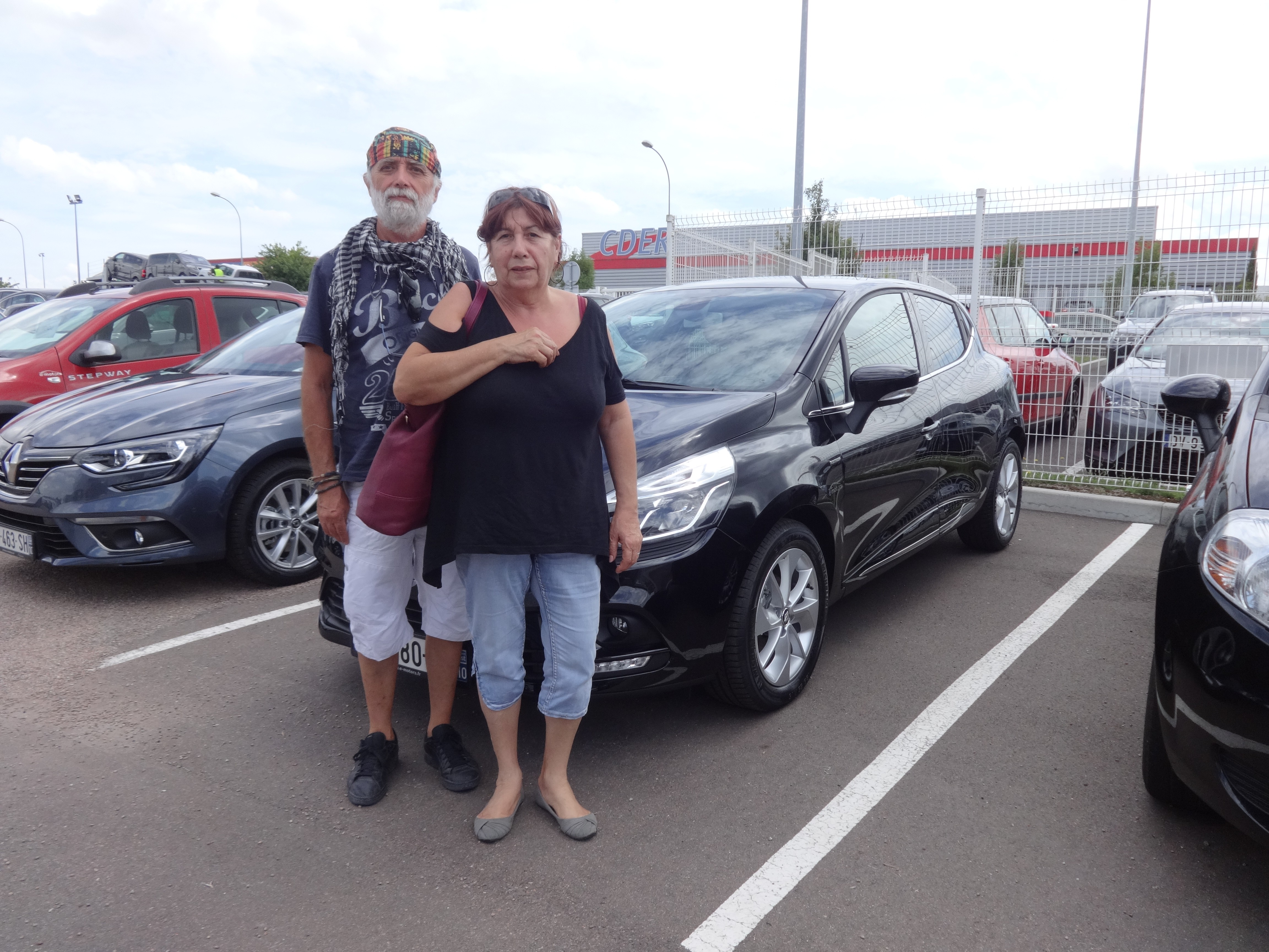 Avis-mandataire-auto-Emotors-Renault-Clio-Limited-tce-90-energy.