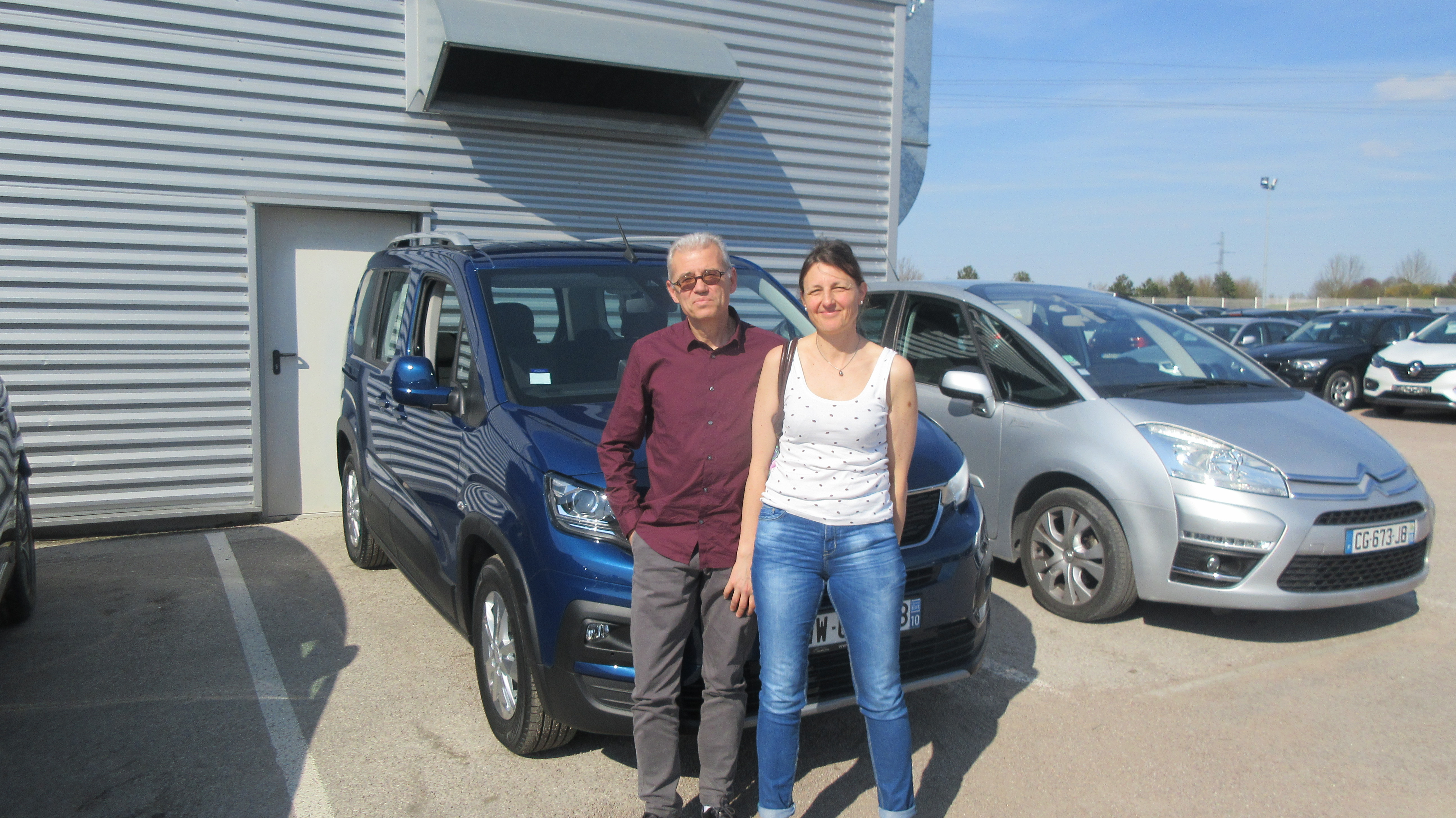 Avis-mandataire-auto-Emotors-Peugeot-Rifter-Standard-allure-bluehdi-130-s-s-plus-jantes-16.