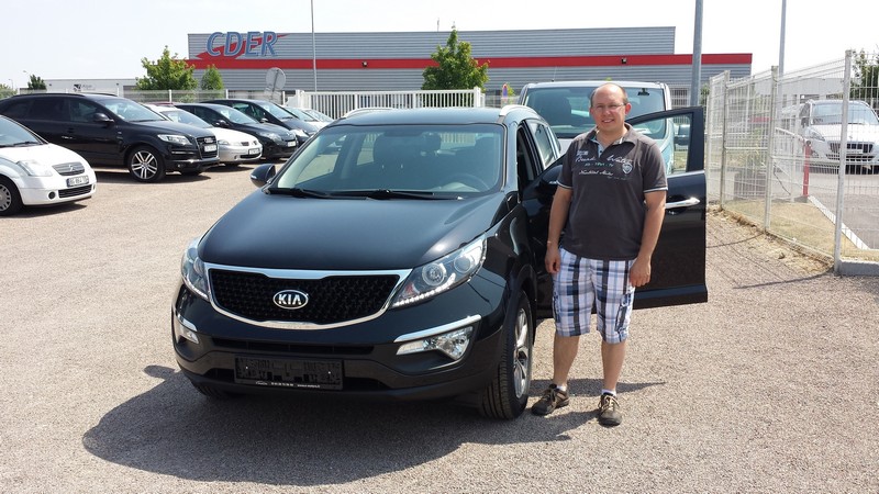 Avis-mandataire-auto-Emotors--Kia-sportage-active-crdi-115-4x2-plus-gps-plus-cuir-.
