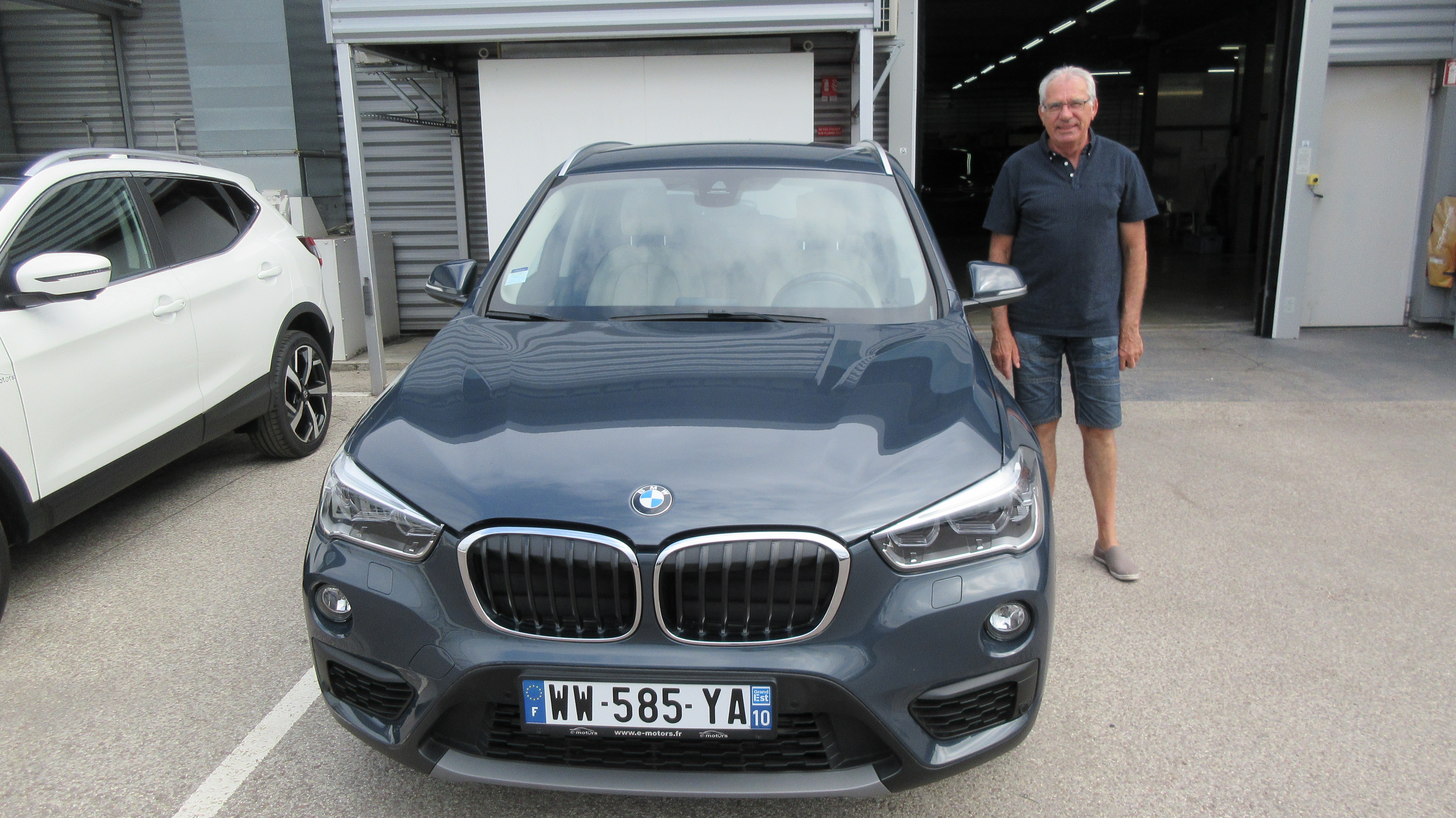 Avis-mandataire-auto-Emotors-Bmw-X1-f48-X1-xdrive-18d-lounge-automatique-plus-14-000-km.