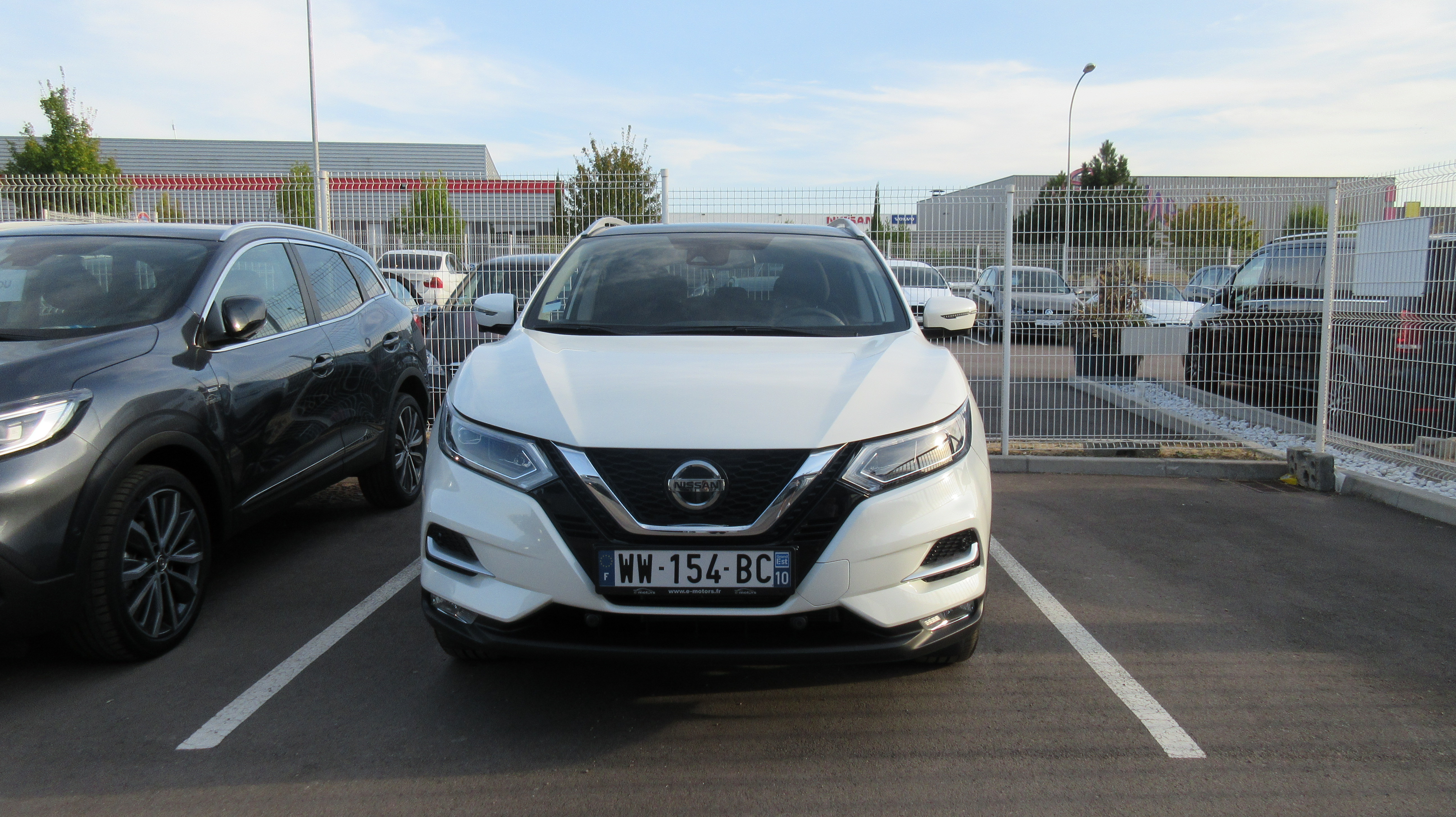 Avis-mandataire-auto-Emotors-Nissan-Qashqai-N-connecta-dig-t-115-4x2-plus-pack-design-pack-hiver.
