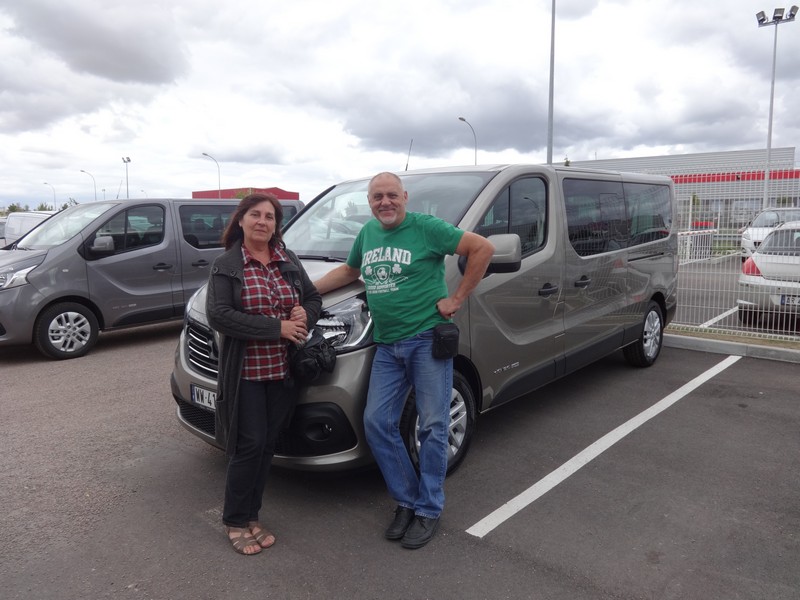 Avis-mandataire-auto-Emotors--Renault-trafic-combi-grand-intens-dci-120-energy-9places-.