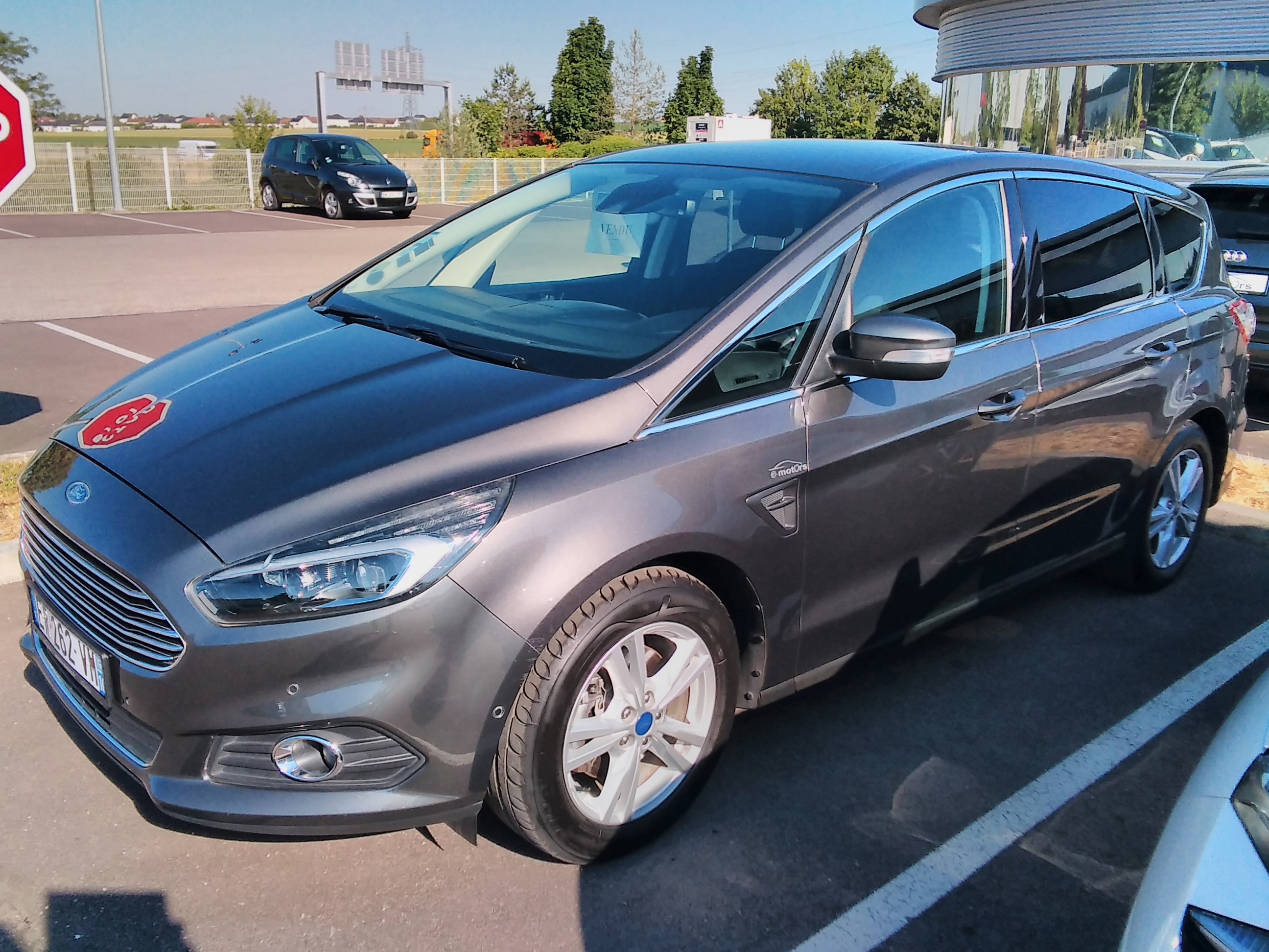 Avis-mandataire-auto-Emotors-Ford-S-max-2-0-tdci-150-s-s-titanium.