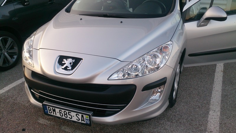 Avis-mandataire-auto-Emotors--Peugeot-308-sw-access-hdi-92-.
