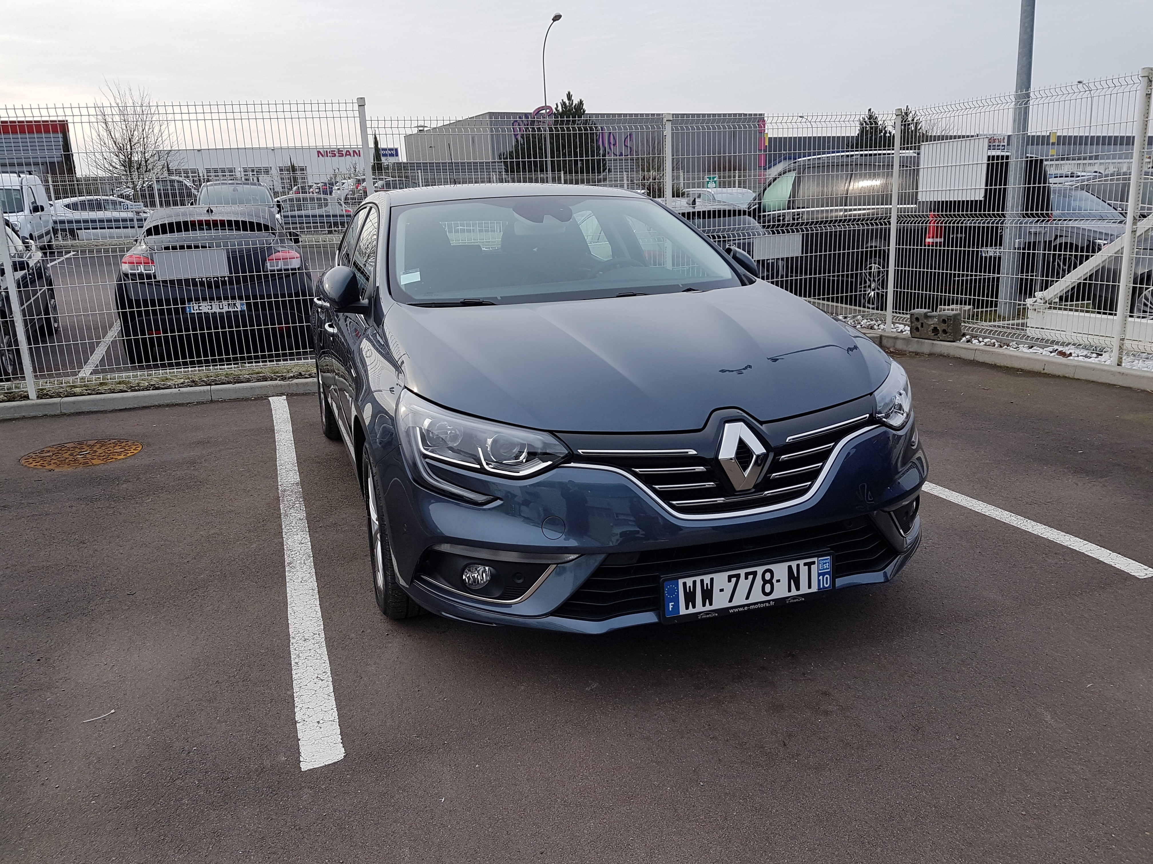 Avis-mandataire-auto-Emotors-Renault-Megane-iv-berline-M-gane-iv-berline-intens-dci-110-energy-edc.