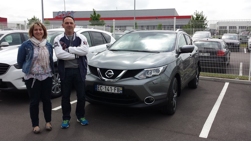 Avis-mandataire-auto-Emotors--Nissan-qashqai-n-connecta-dci-130-4x2-plus-pack-design-.