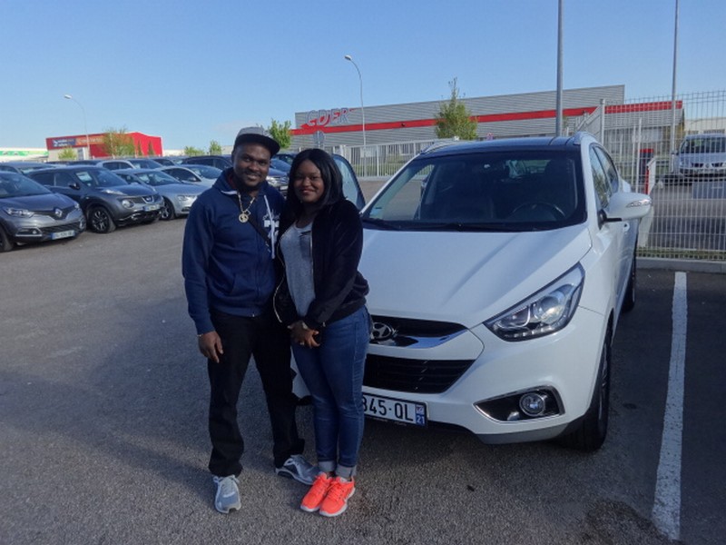 Avis-mandataire-auto-Emotors-Hyundai-Ix35-Pack-sensation-crdi-136-4x4.