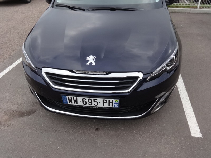 Avis-mandataire-auto-Emotors-Peugeot-308-Allure-bluehdi-150-plus-jantes-17.
