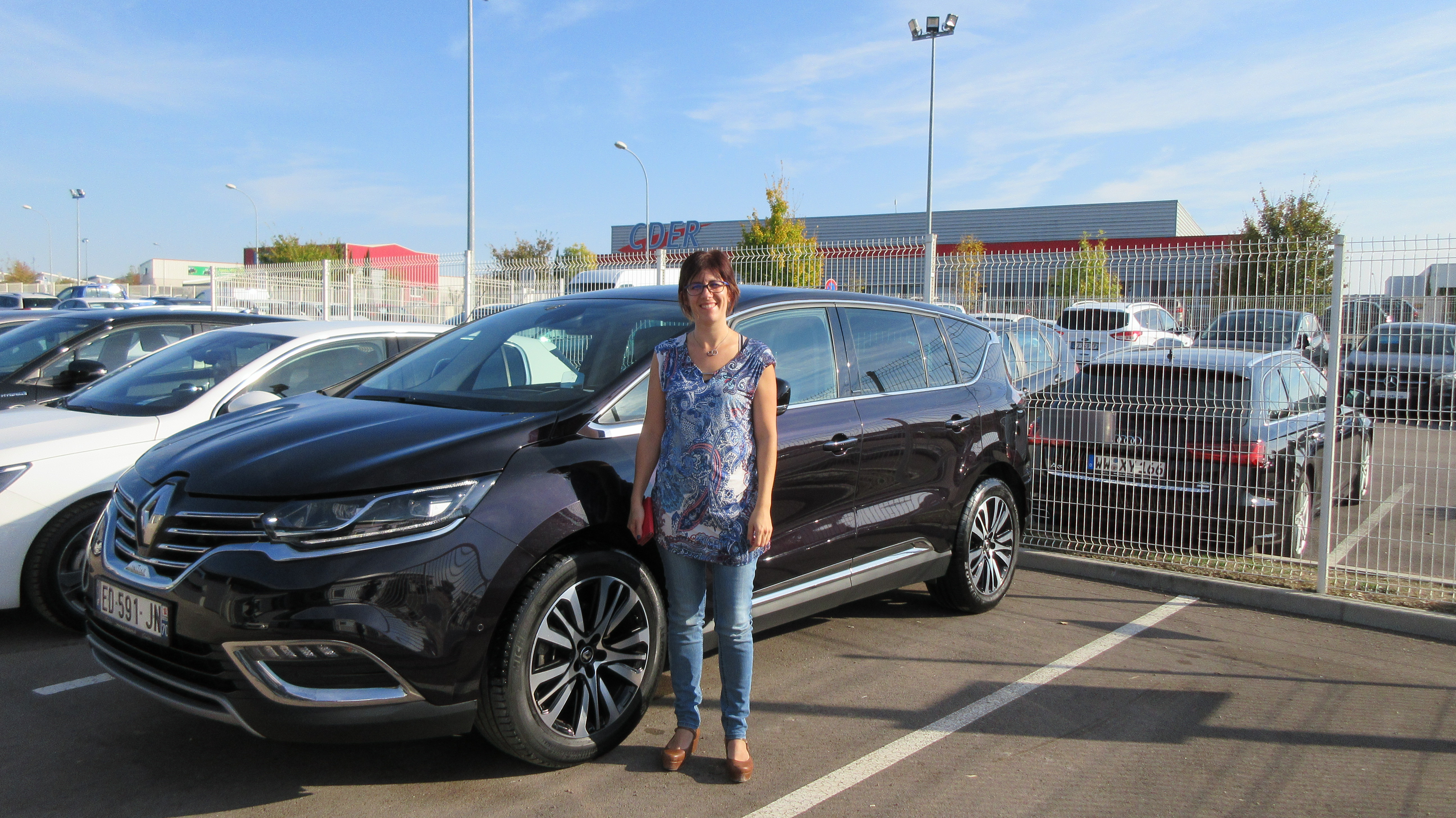 Avis-mandataire-auto-Emotors-Renault-Espace-Initiale-paris-dci-160-edc-7places.