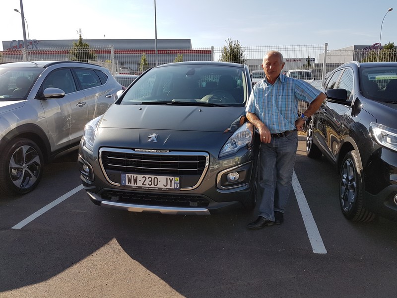 Avis-mandataire-auto-Emotors-Peugeot-3008-Allure-puretech-130-plus-jantes-18.