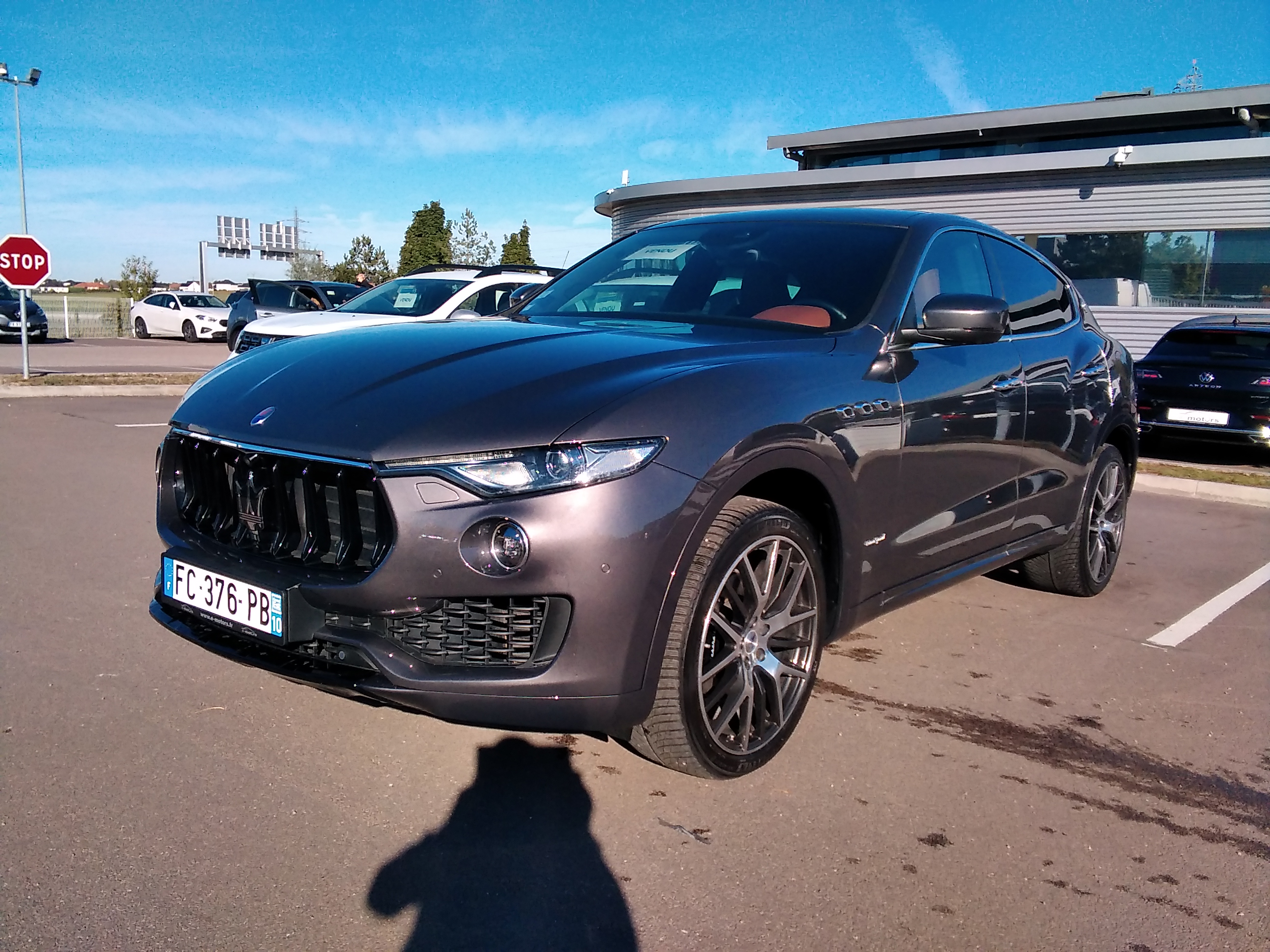 Avis-mandataire-auto-Emotors-Maserati-Levante-Diesel-gransport-3-0-v6-turbo-275-q4-plus-cuir-plus-jantes-21.