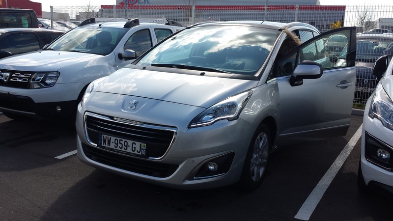 Avis-mandataire-auto-Emotors--Peugeot-5008-allure-bluehdi-150-plus-7-places-.
