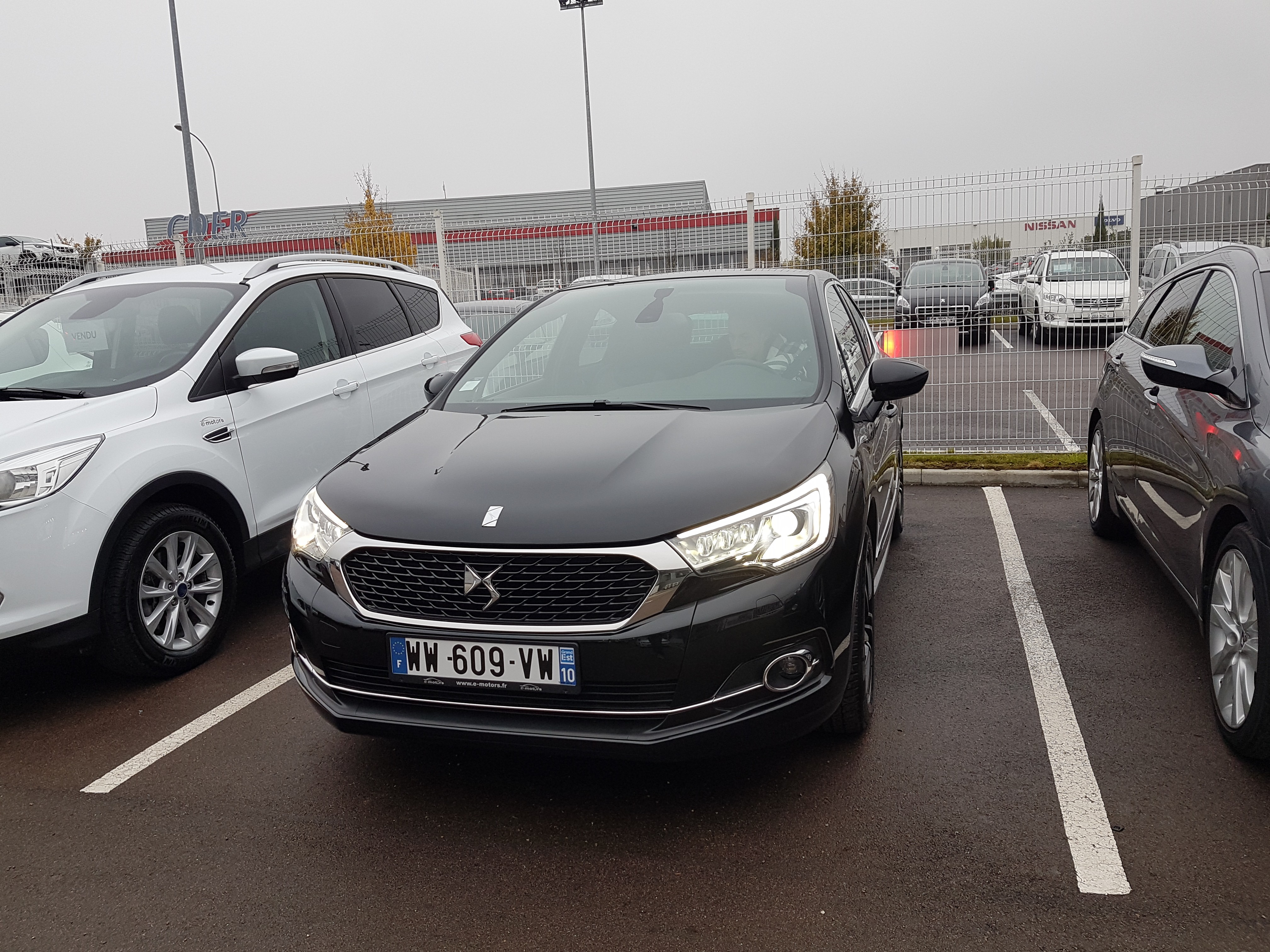 Avis-mandataire-auto-Emotors-Ds-Ds4-Sport-chic-bluehdi-120-s-s-eat6.