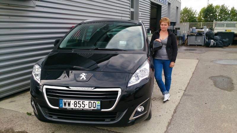 Avis-mandataire-auto-Emotors--Peugeot-5008-allure-bluehdi-120-plus-7places-plus-cam-ra-de-recul-.