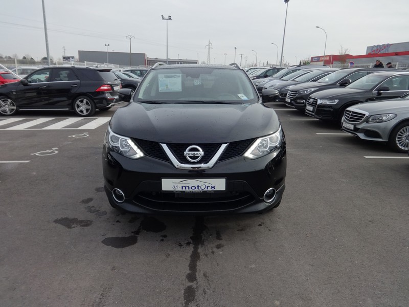 Avis-mandataire-auto-Emotors--Nissan-qashqai-connect-edition-dig-t-115-4x2-plus-toit-vitr-.