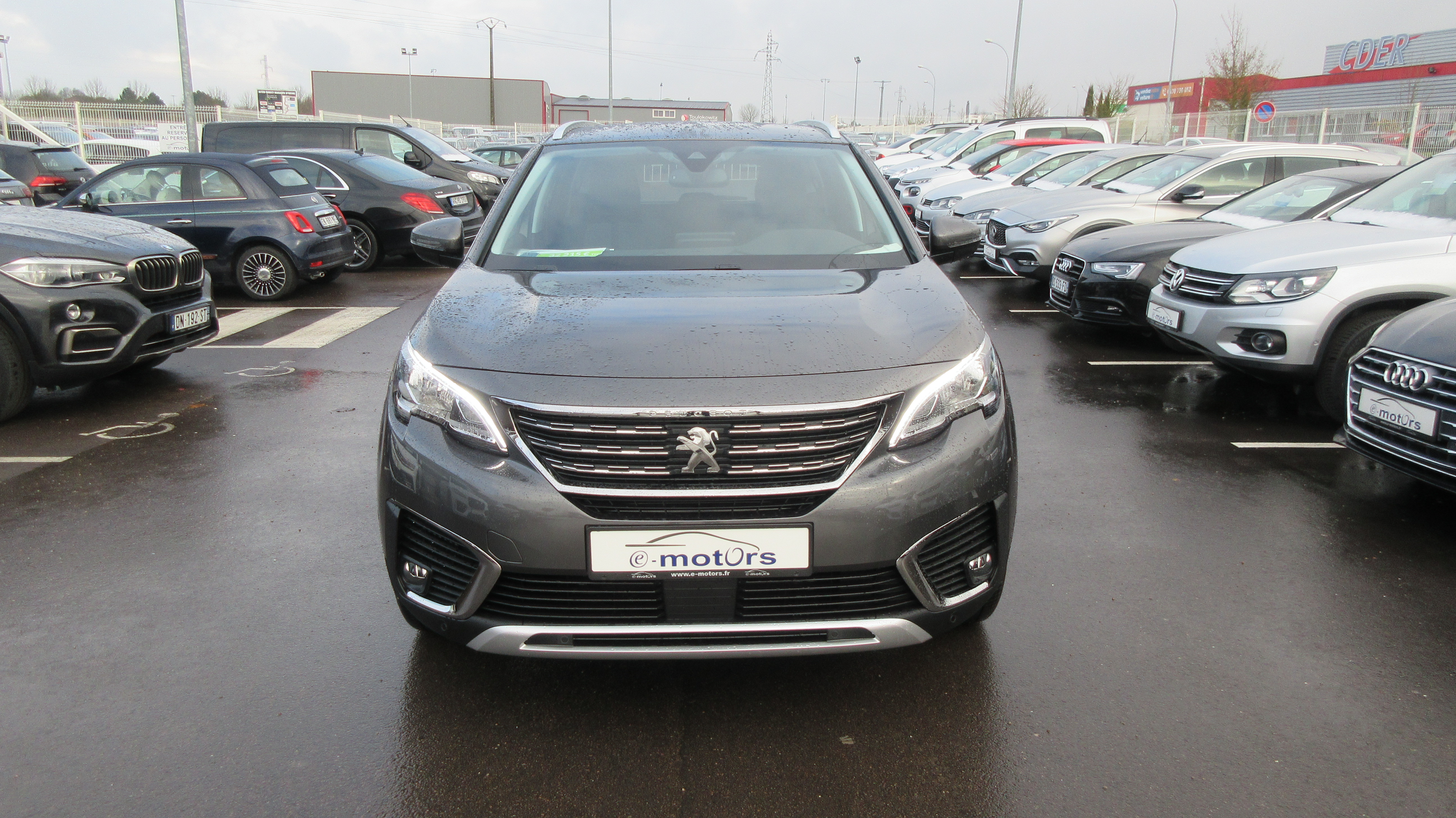 Avis-mandataire-auto-Emotors-Peugeot-5008-Allure-bluehdi-120-s-s.