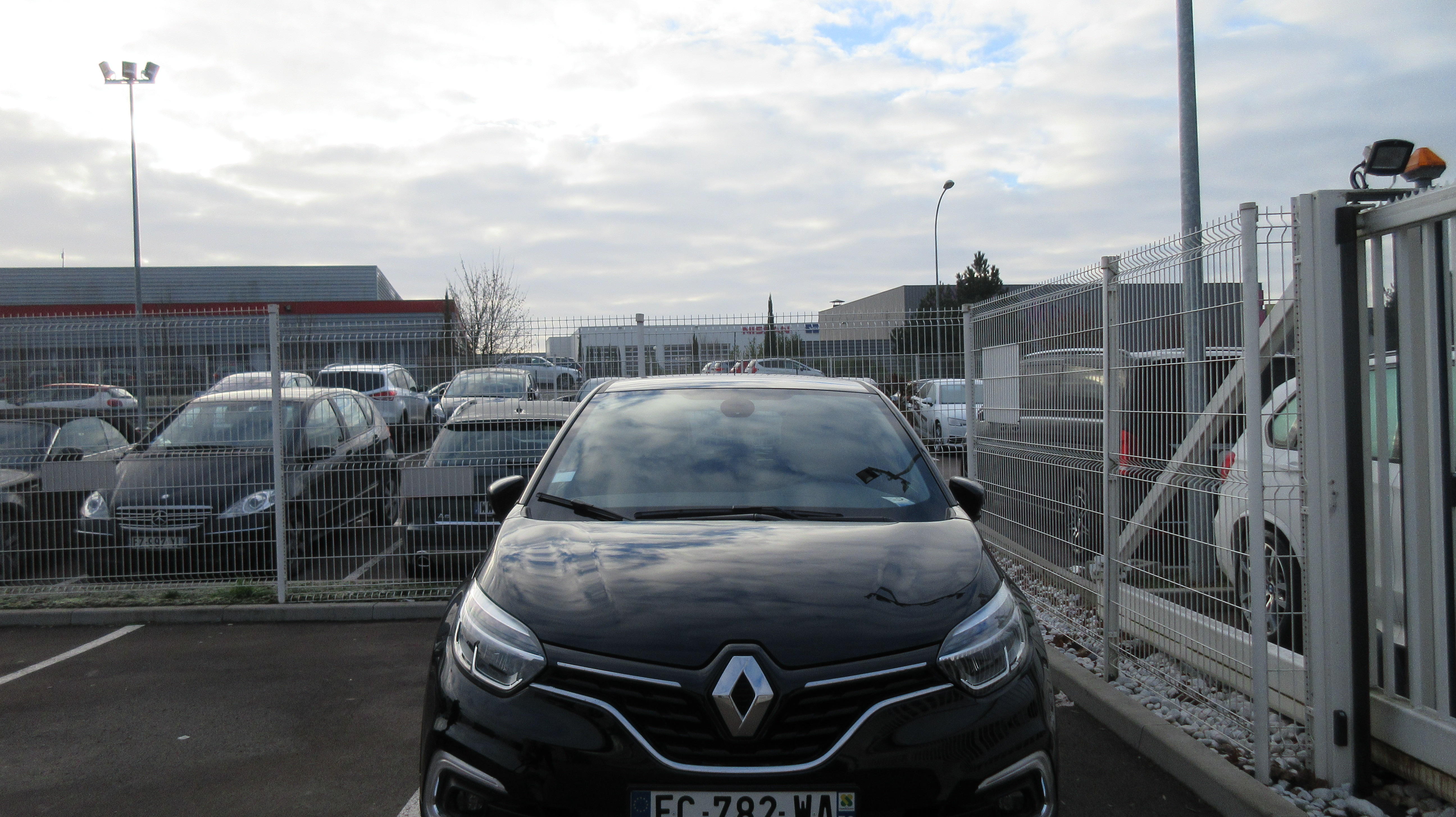 Avis-mandataire-auto-Emotors-Renault-Captur-Intens-dci-110.