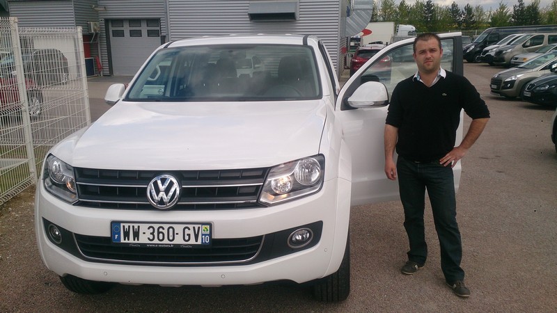 Avis-mandataire-auto-Emotors--Volkswagen-amarok-double-cab-canyon-tdi-180-4motion-.