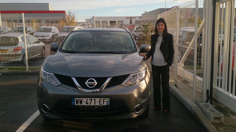 Avis-mandataire-auto-Emotors--Nissan-qashqai-tekna-dig-t-115-xtronic-4x2-plus-jantes-17-.
