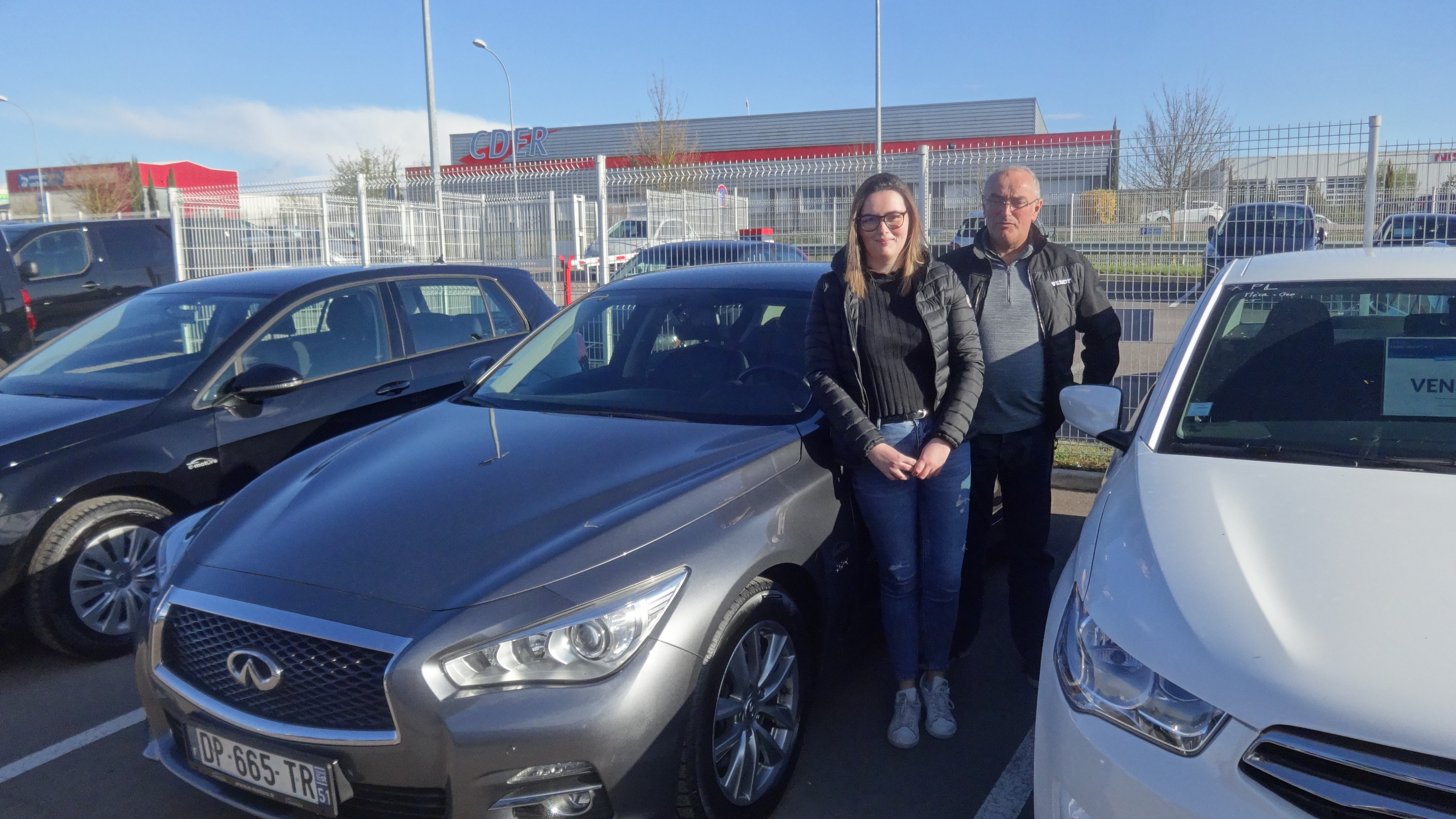 Avis-mandataire-auto-Emotors-Infiniti-Q50-Premium-executive-2-2d-170-a-4p.