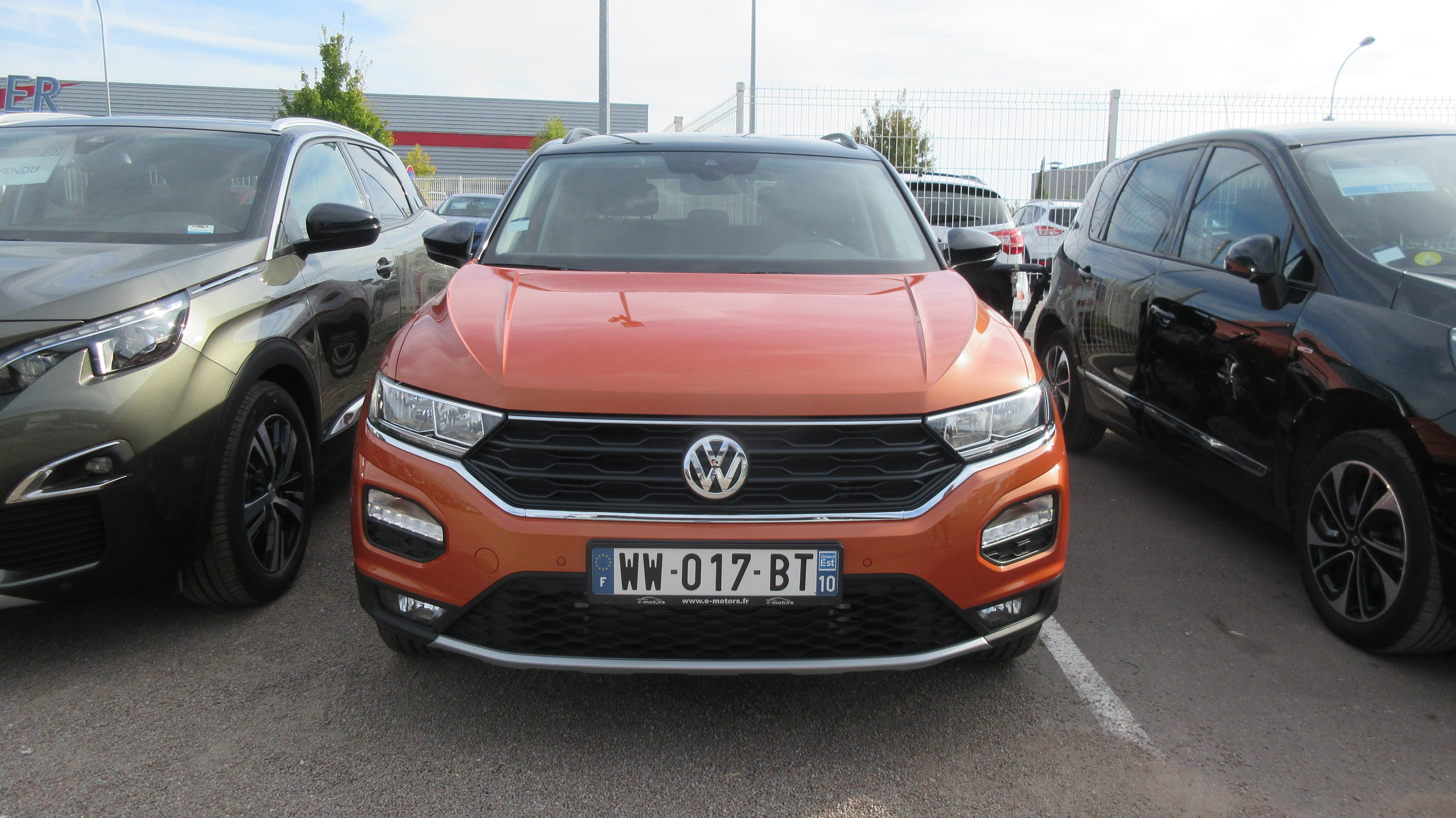 Avis-mandataire-auto-Emotors-Volkswagen-T-roc-Lounge-tsi-150.