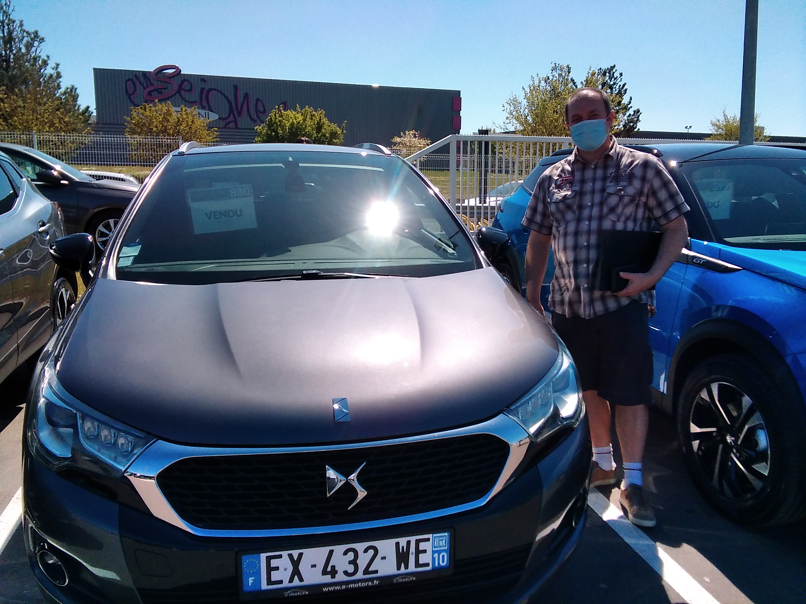 Avis-mandataire-auto-Emotors-Ds-Ds4-crossback-Bluehdi-120-s-s-bvm6-be-chic-5p.