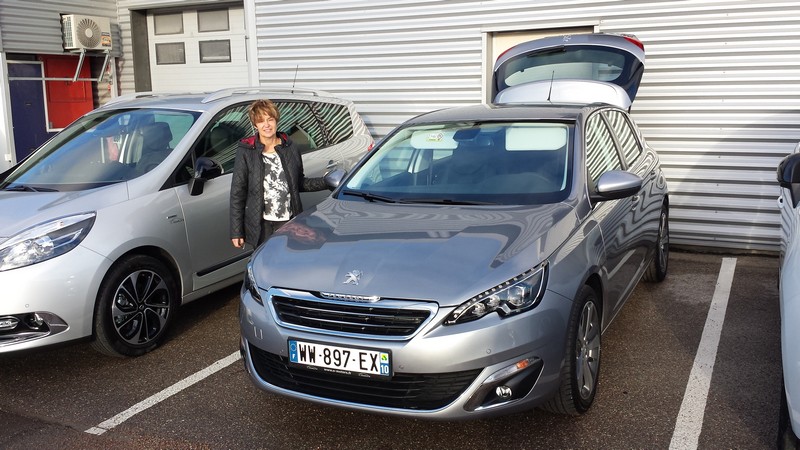 Avis-mandataire-auto-Emotors--Peugeot-308-allure-bluehdi-120-plus-jantes-17-.