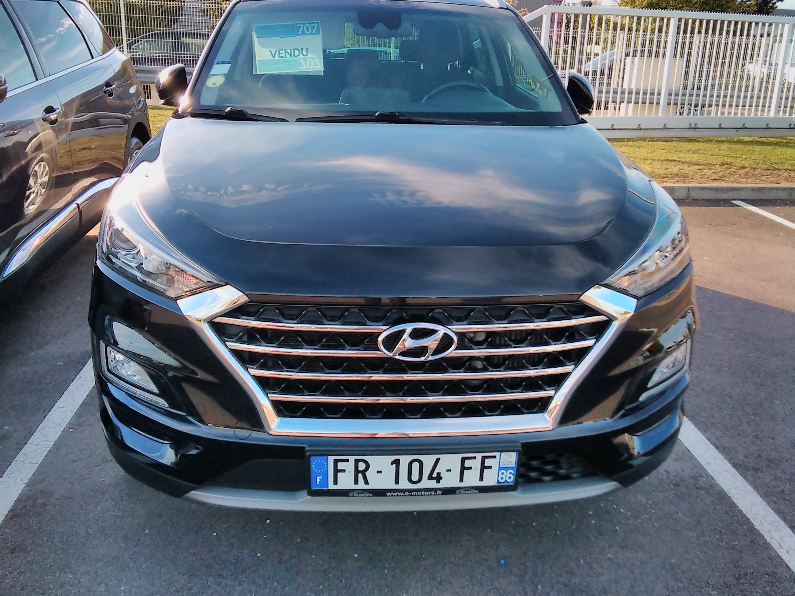 Avis-mandataire-auto-Emotors-Hyundai-Tucson-1-6-crdi-136-hybrid-48v-dct-7.