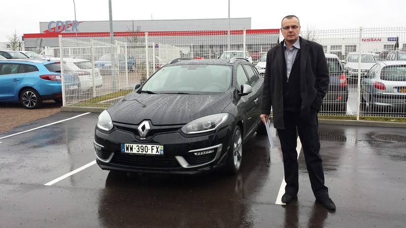Avis-mandataire-auto-Emotors--Renault-megane-iii-estate-gt-tce-220-energy-.