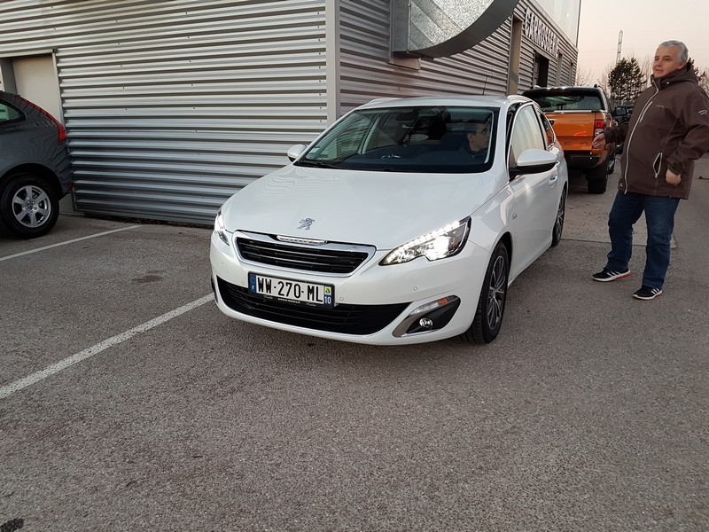 Avis-mandataire-auto-Emotors-Peugeot-308-sw-Allure-bluehdi-150-eat6.