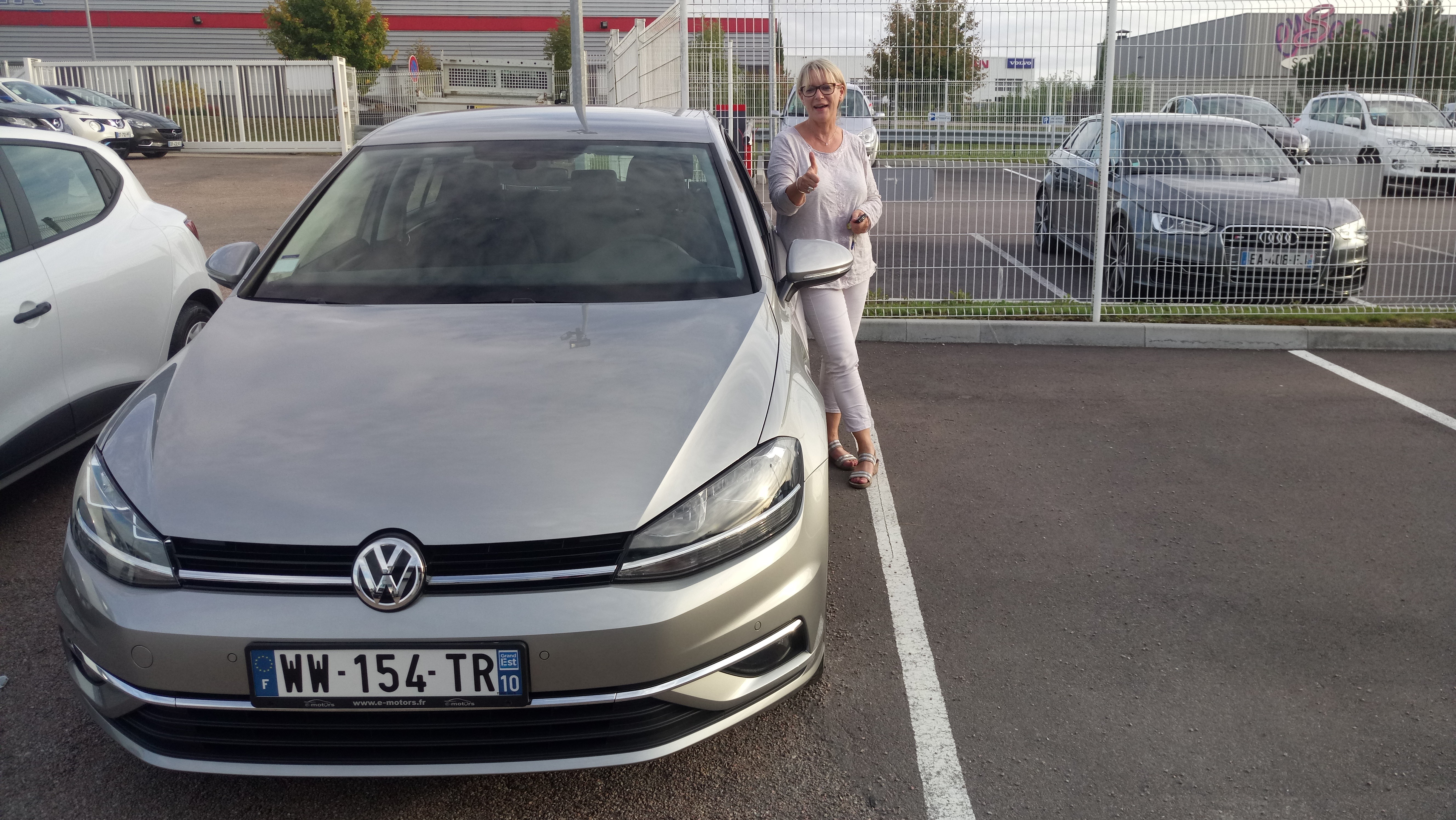 Avis-mandataire-auto-Emotors-Volkswagen-Golf-Confortline-tdi-115-plus-gps.