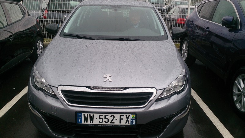 Avis-mandataire-auto-Emotors--Peugeot-308-access-puretech-110-.