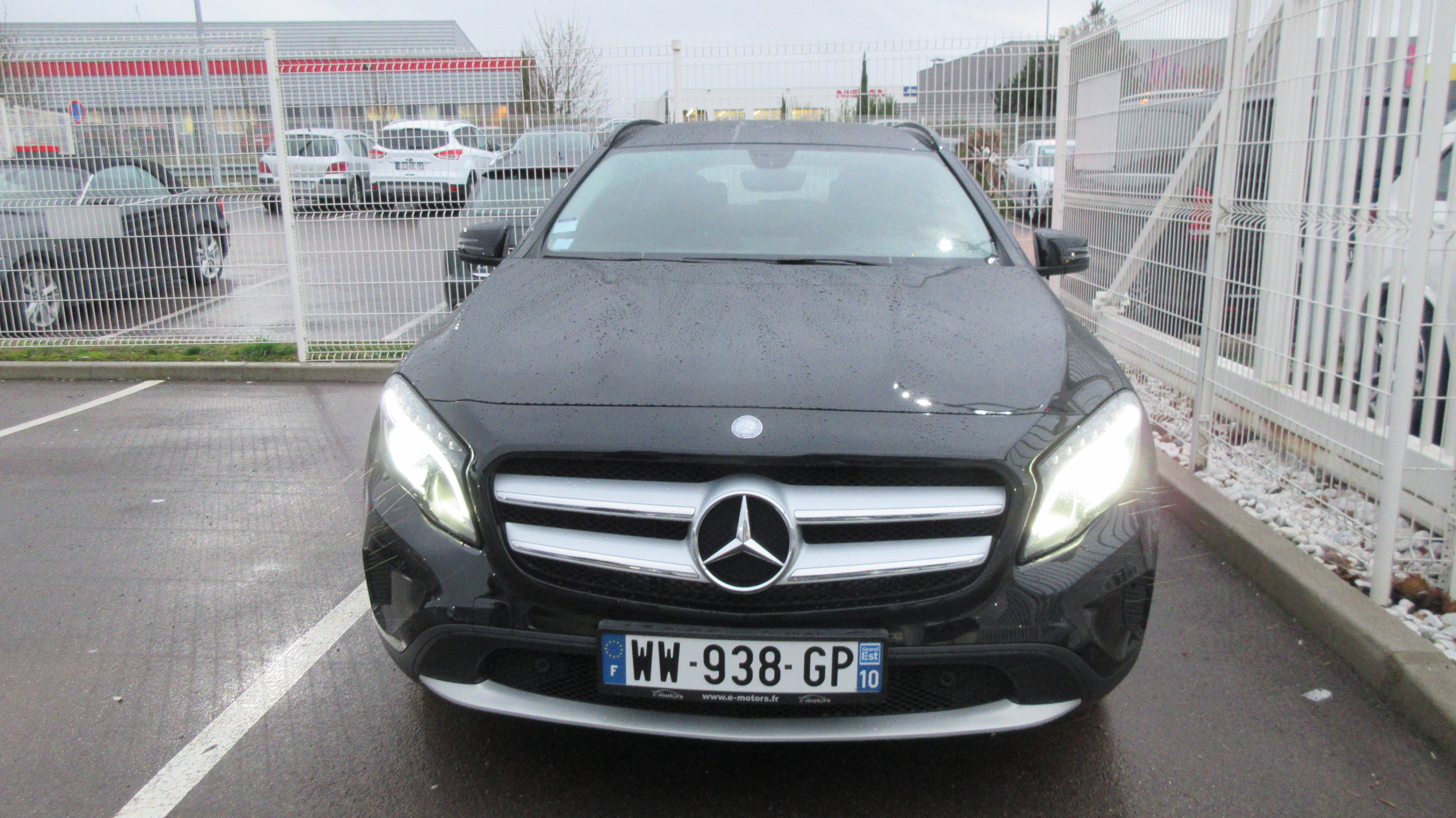 Avis-mandataire-auto-Emotors-Mercedes-Classe-gla-200-7-g-dct.