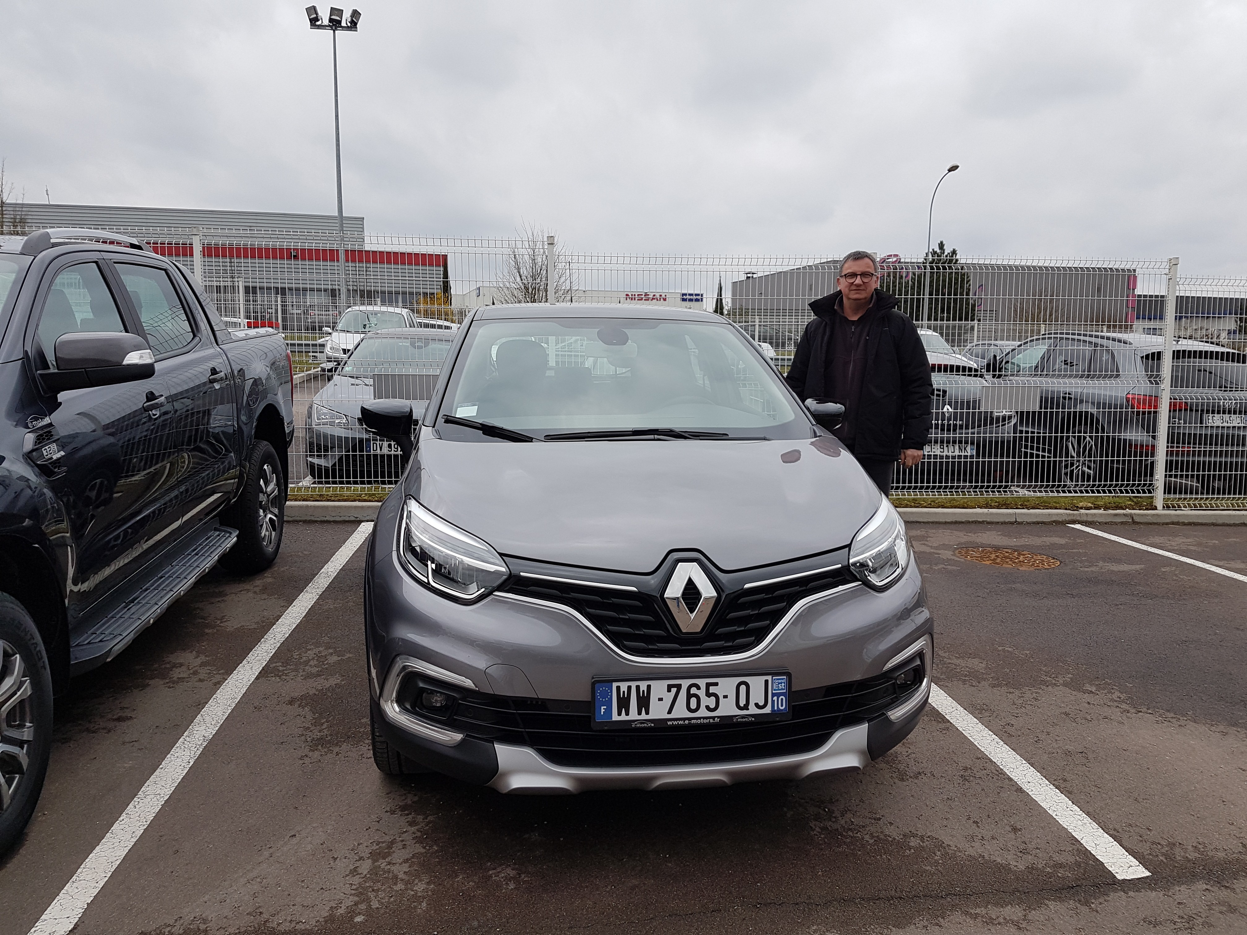 Avis-mandataire-auto-Emotors-Renault-Captur-Intens-dci-90-energy-edc-plus-cam-ra.