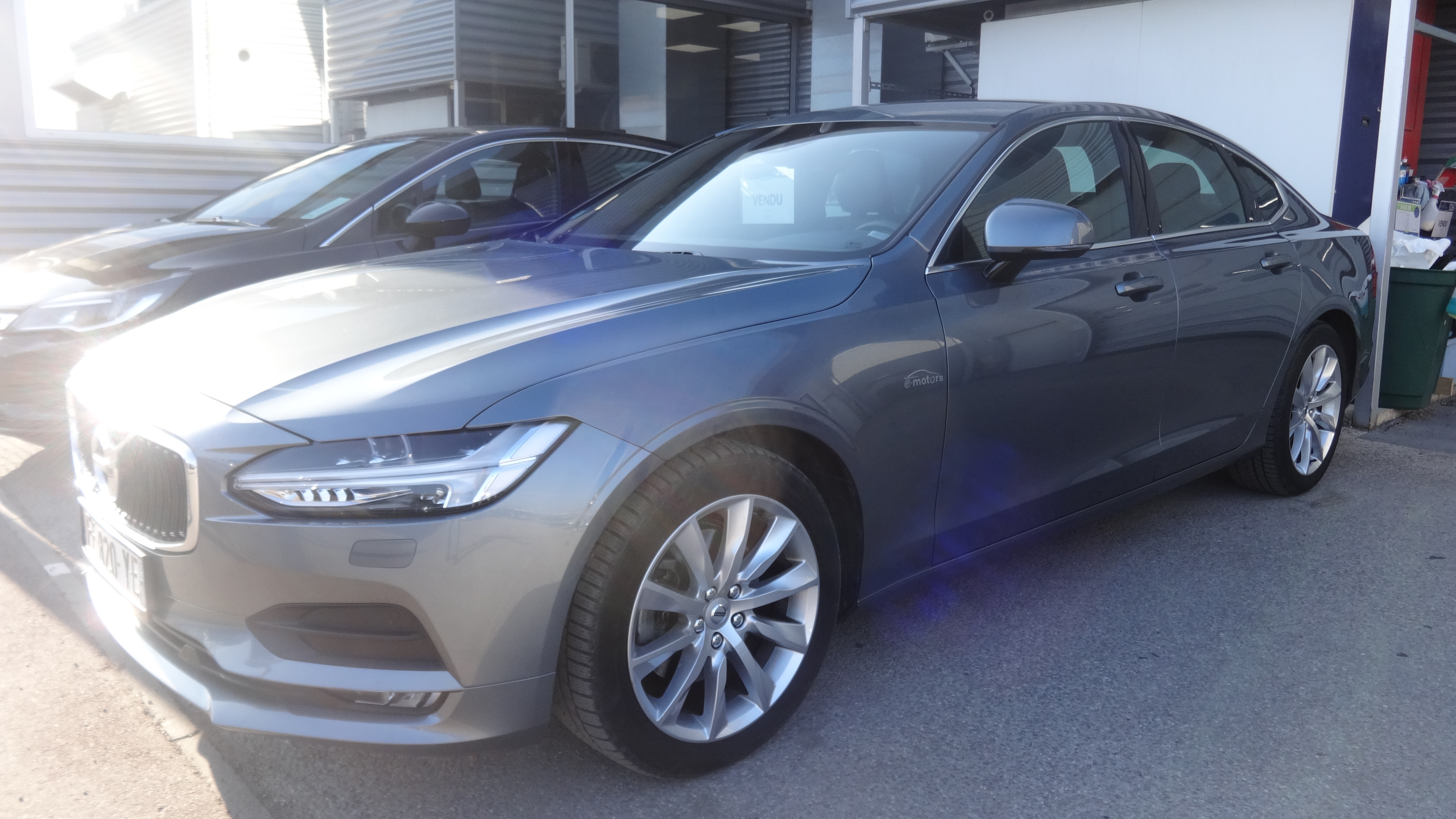 Avis-mandataire-auto-Emotors-Volvo-S90-Momentum-d4-awd-190-geartronic.