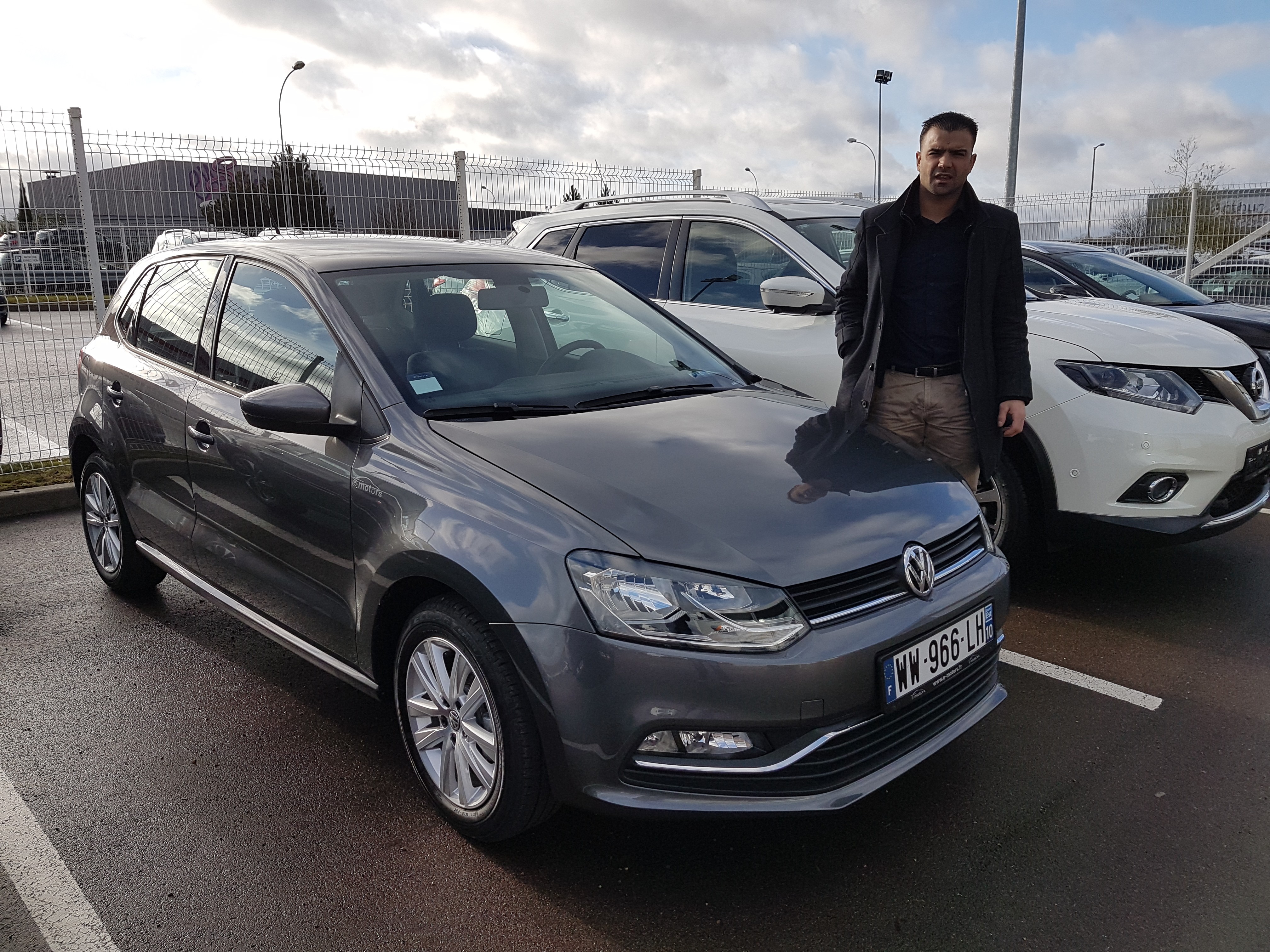 Avis-mandataire-auto-Emotors-Volkswagen-Polo-Confortline-tsi-90-plus-navigation-plus-beats.