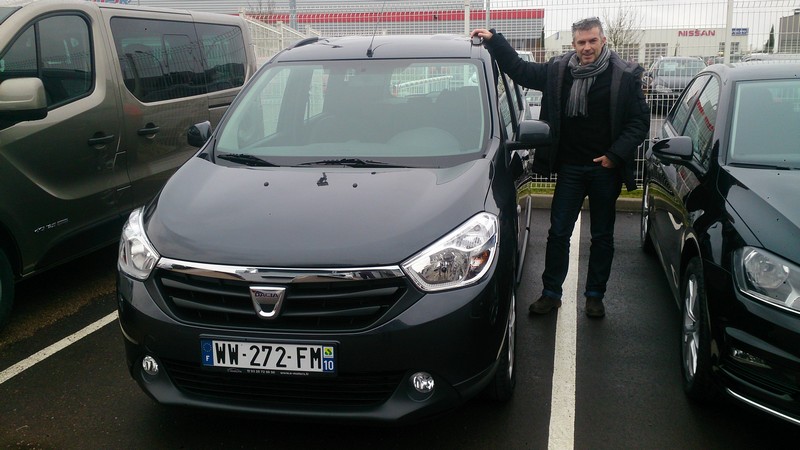 Avis-mandataire-auto-Emotors--Dacia-lodgy-black-line-dci-110-7places-.