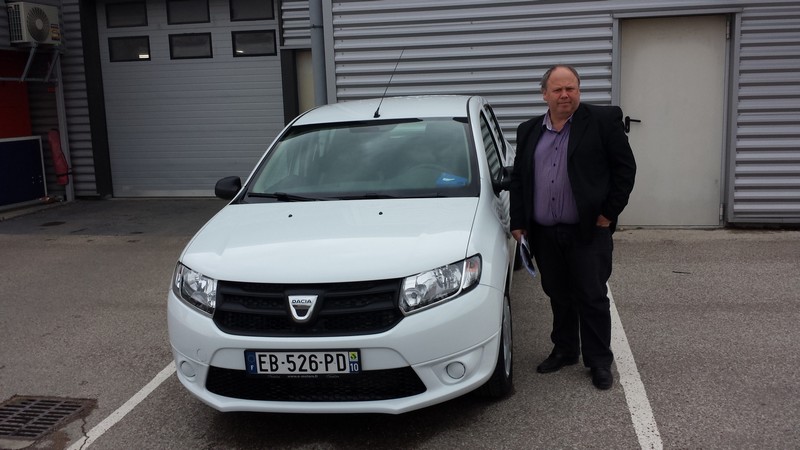 Avis-mandataire-auto-Emotors--Dacia-sandero-ambiance-1-2-16v-75-.