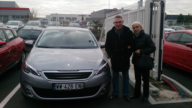 Avis-mandataire-auto-Emotors--Peugeot-308-allure-puretech-130-plus-jantes-17-.