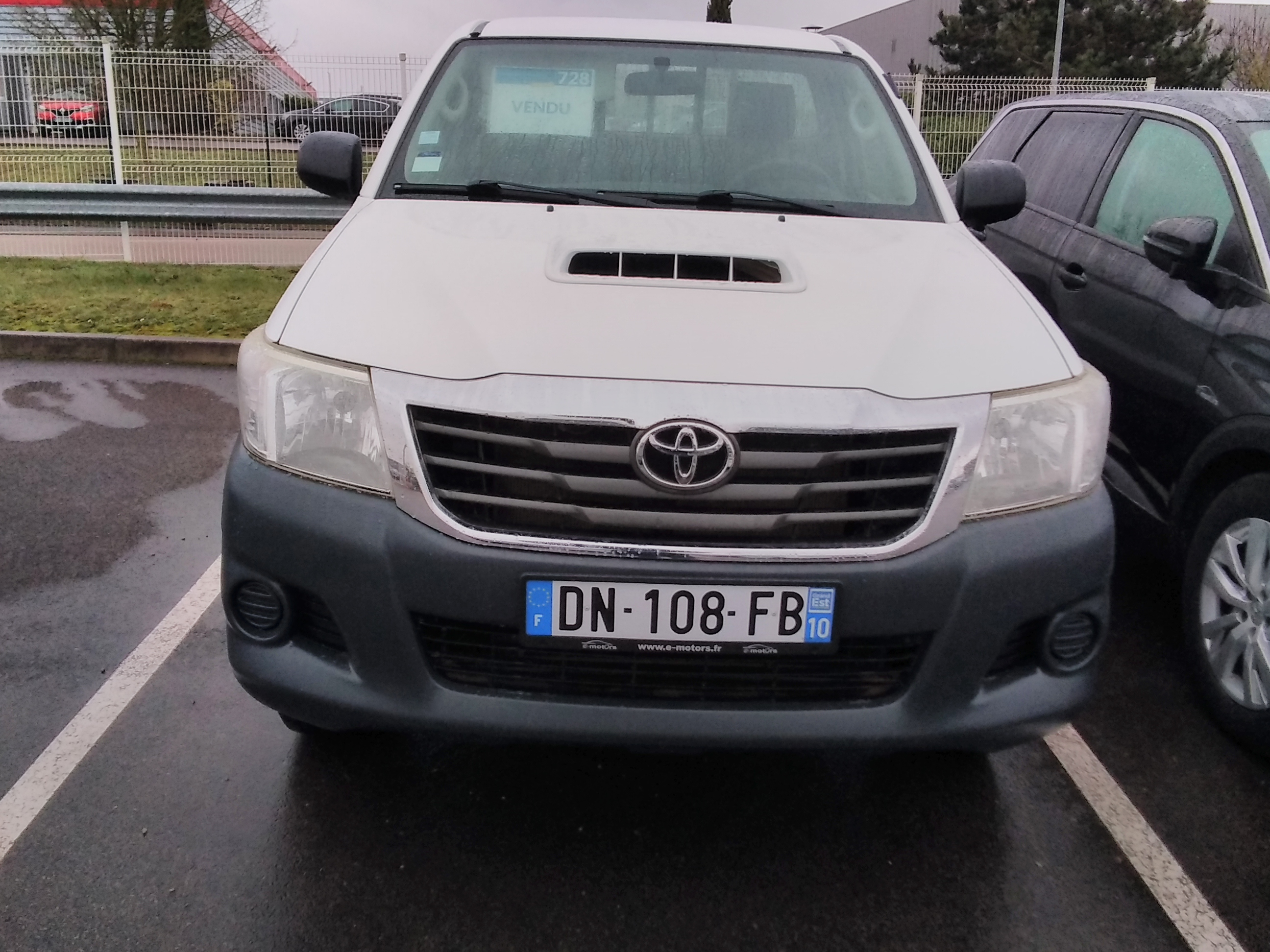 Avis-mandataire-auto-Emotors-Toyota-Hilux-Cabine-4wd-144-d-4d-lecap.