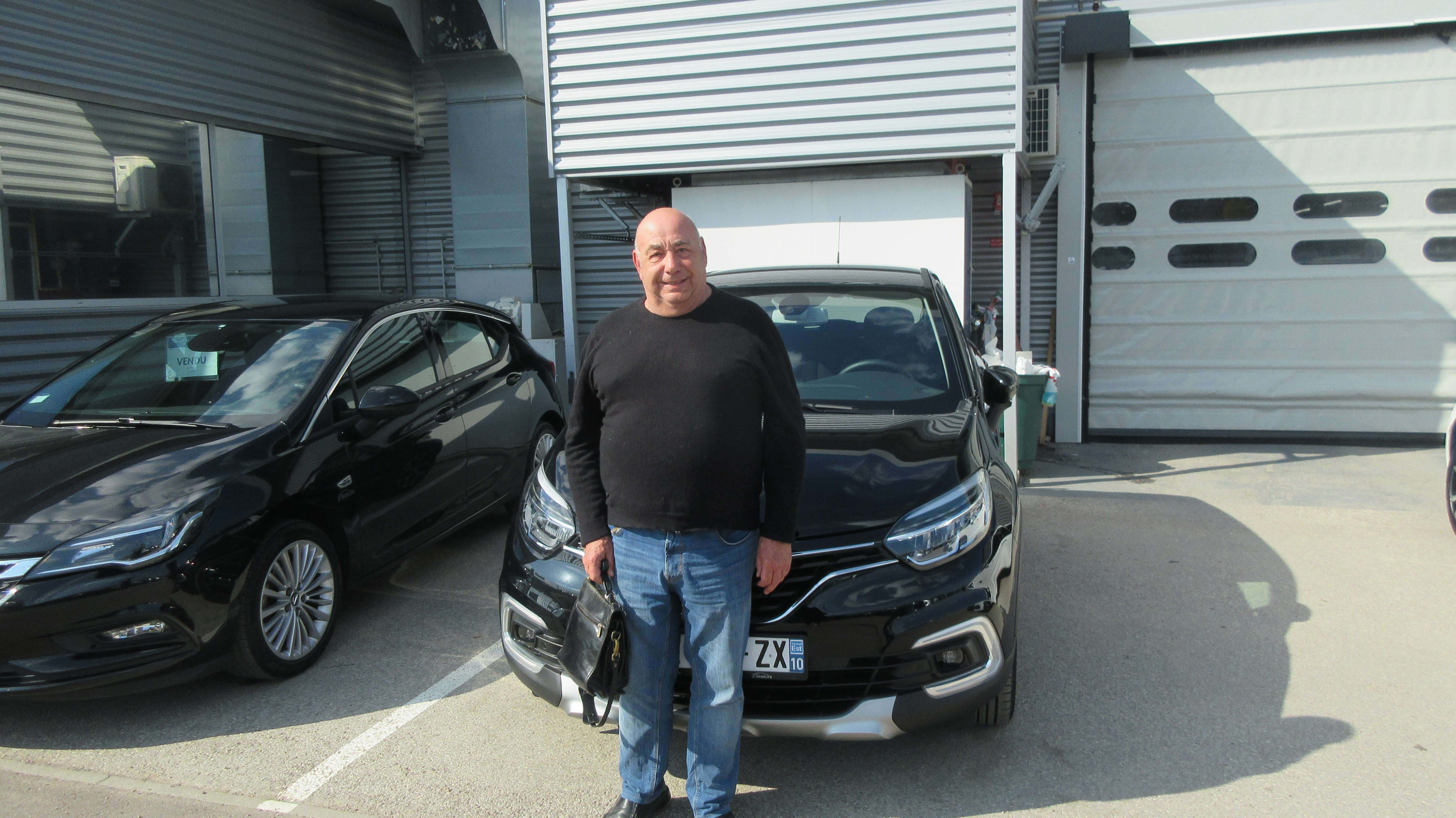 Avis-mandataire-auto-Emotors-Renault-Captur-Intens-dci-90-energy-edc-plus-pack-techno.