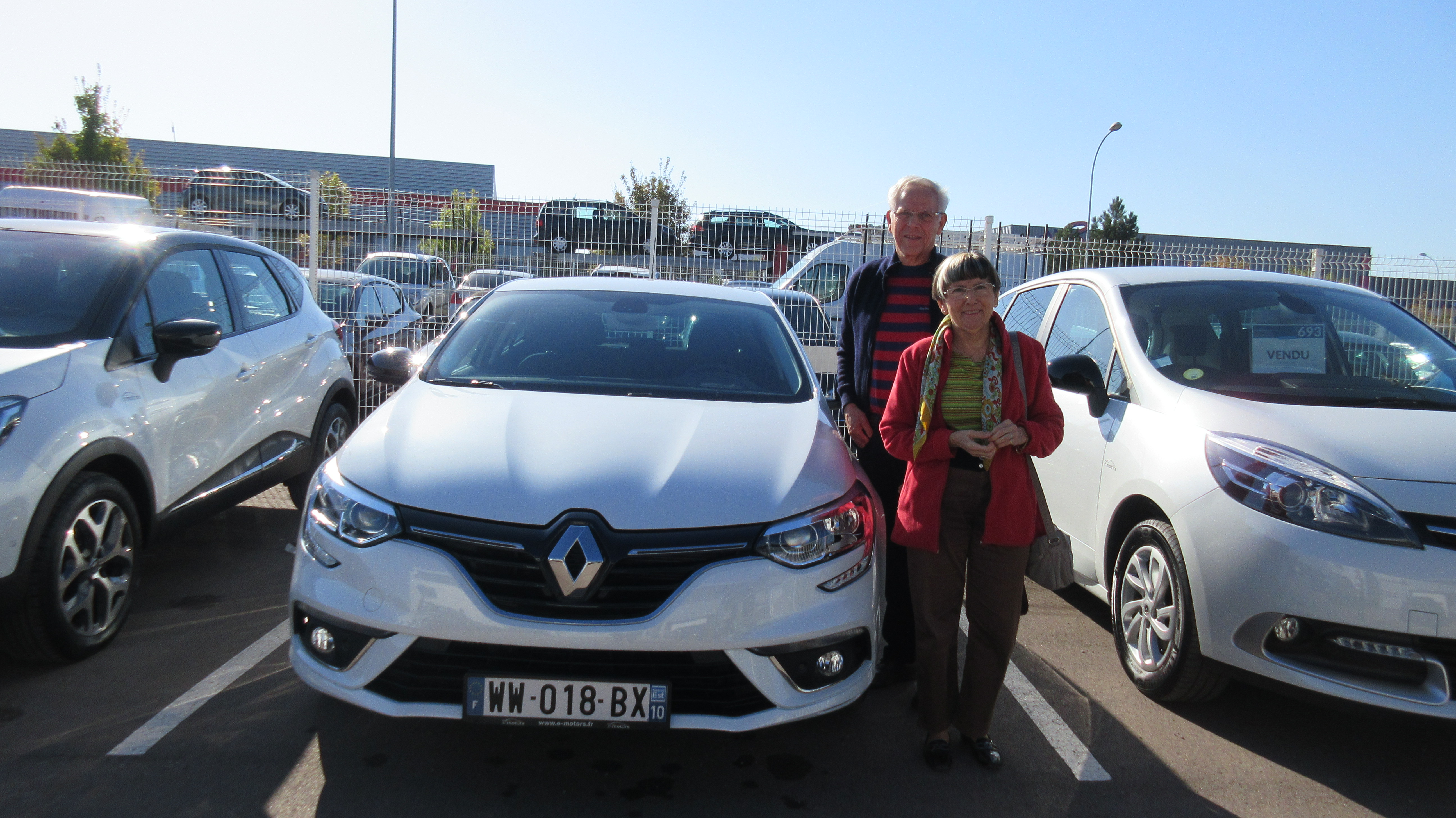 Avis-mandataire-auto-Emotors-Renault-Megane-iv-berline-M-gane-iv-berline-limited-tce-130-edc.