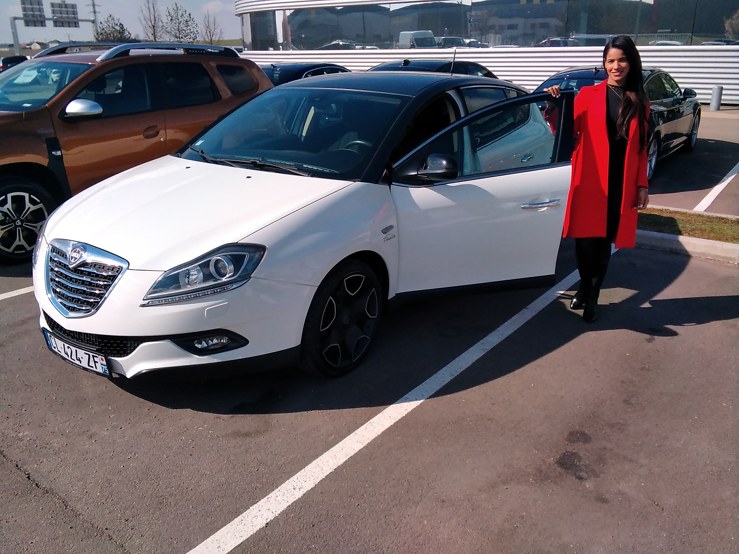 Avis-mandataire-auto-Emotors-Lancia-Delta-1-6-multijet-16v-120-dpf-intensa-selectronic.