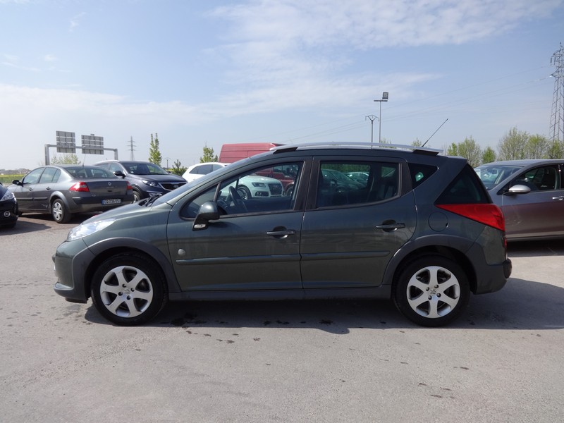 Avis-mandataire-auto-Emotors--Peugeot-207-sw-outdoor-hdi-112-.