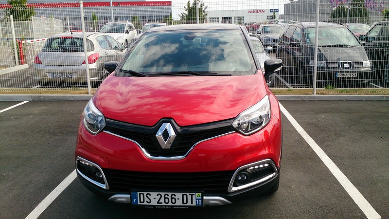 Avis-mandataire-auto-Emotors--Renault-captur-helly-hansen-tce-90-.