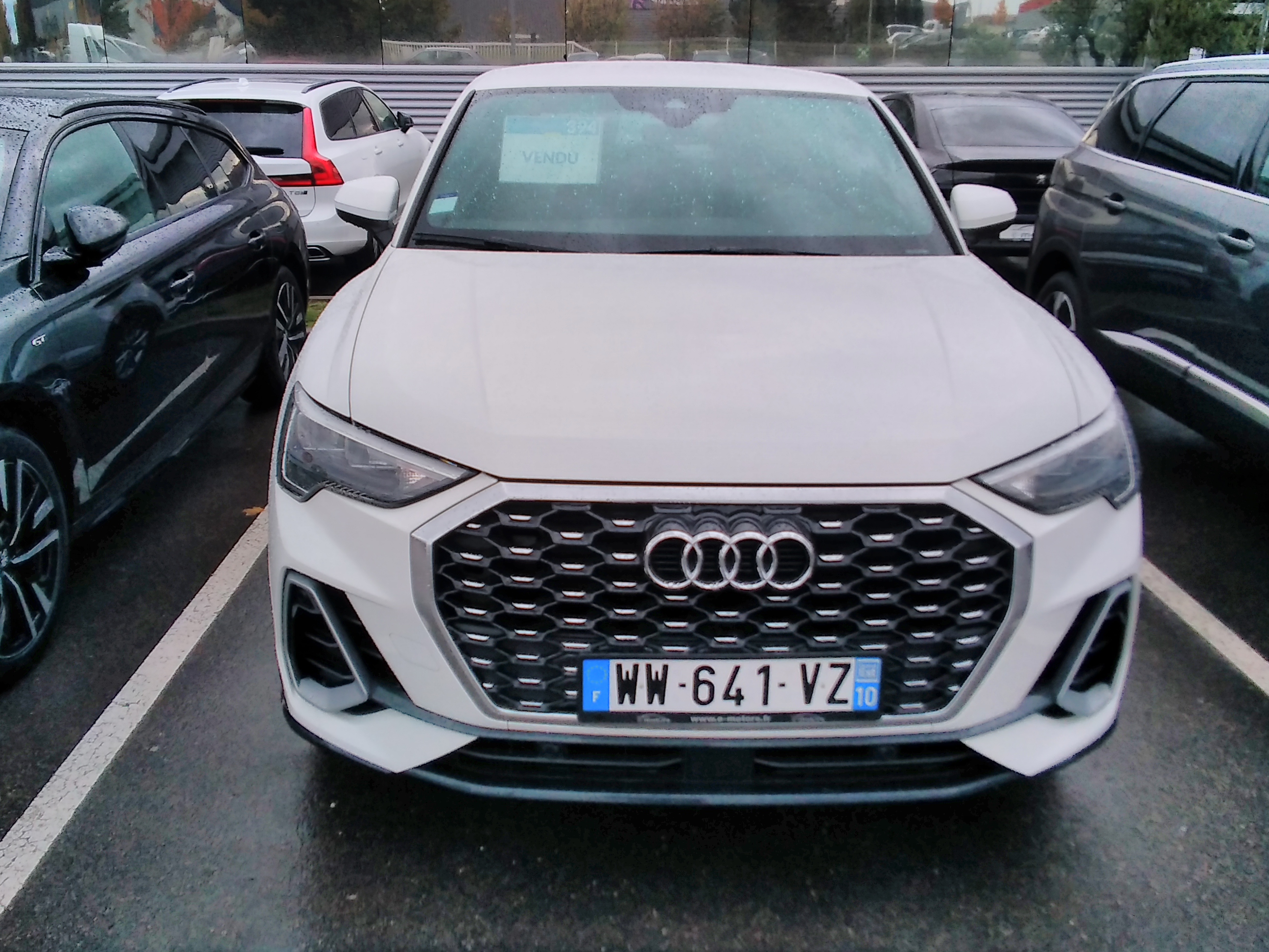 Avis-mandataire-auto-Emotors-Audi-Q3-sportback-S-line-tdi-150-s-tronic-7-plus-alarme.