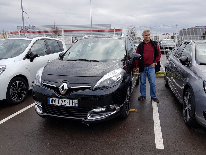 Avis-mandataire-auto-Emotors-Renault-Grand-scenic-Grand-sc-nic-iii-bose-dci-130-energy-7places-plus-toit-vitr-visio.